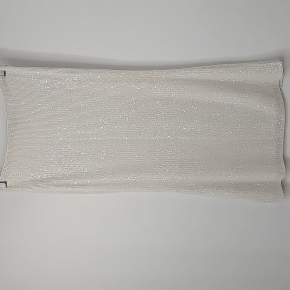 Stunning Winter White Sequined Fluted Hem Midi Fem Glam Coquette Girl Holiday - Picture 13 of 17